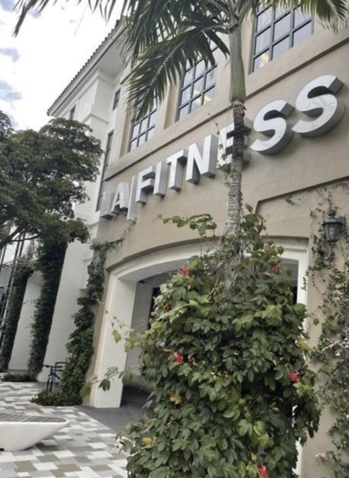 WHITEHALL CONDO OF THE LA - Residential Lease