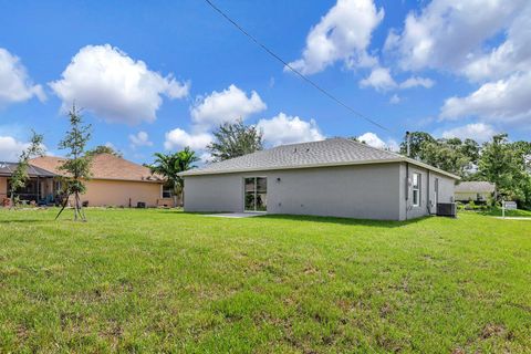 A home in Port St Lucie