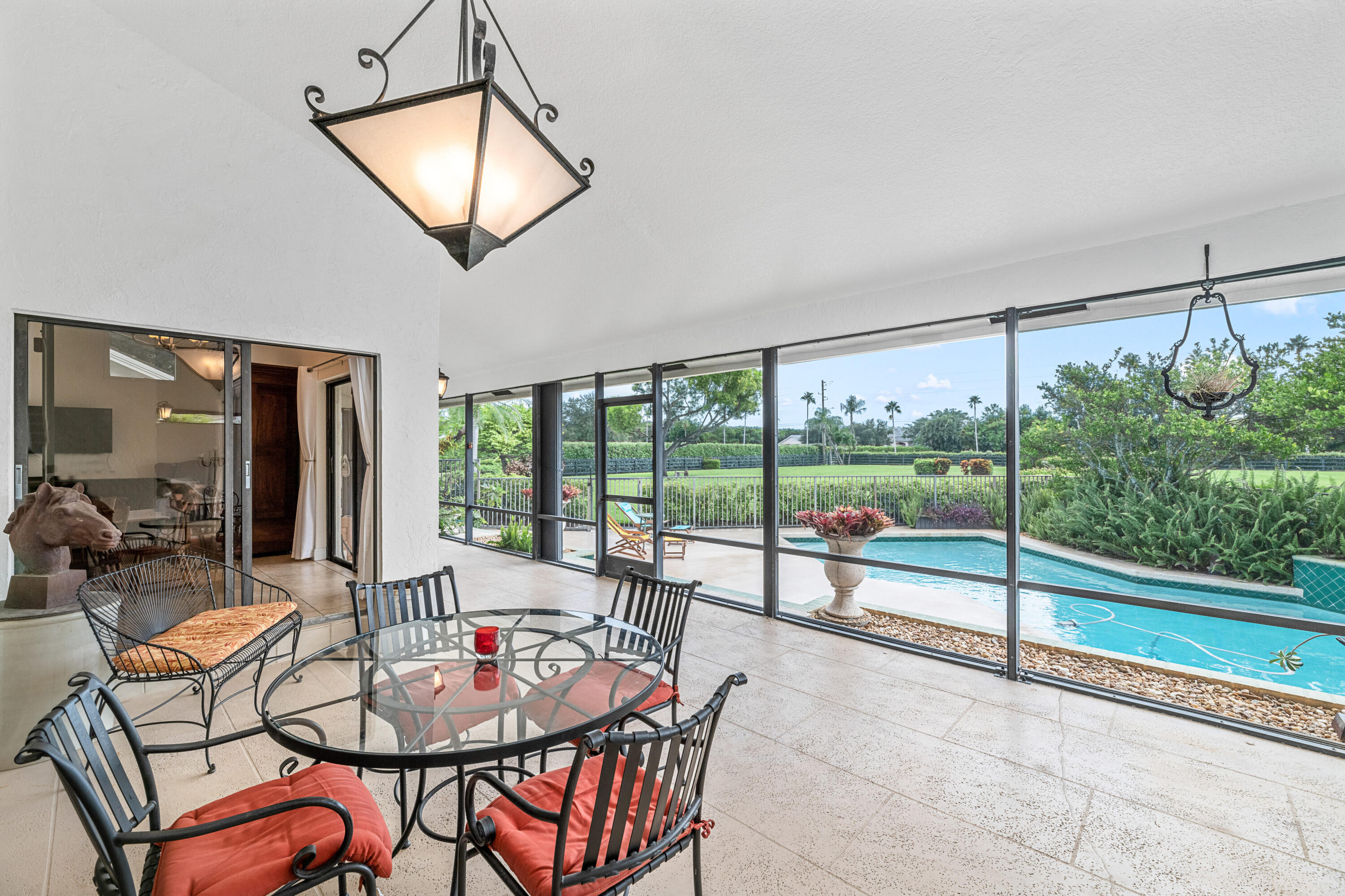 SADDLE TRAIL PARK OF WELLINGTON - Residential