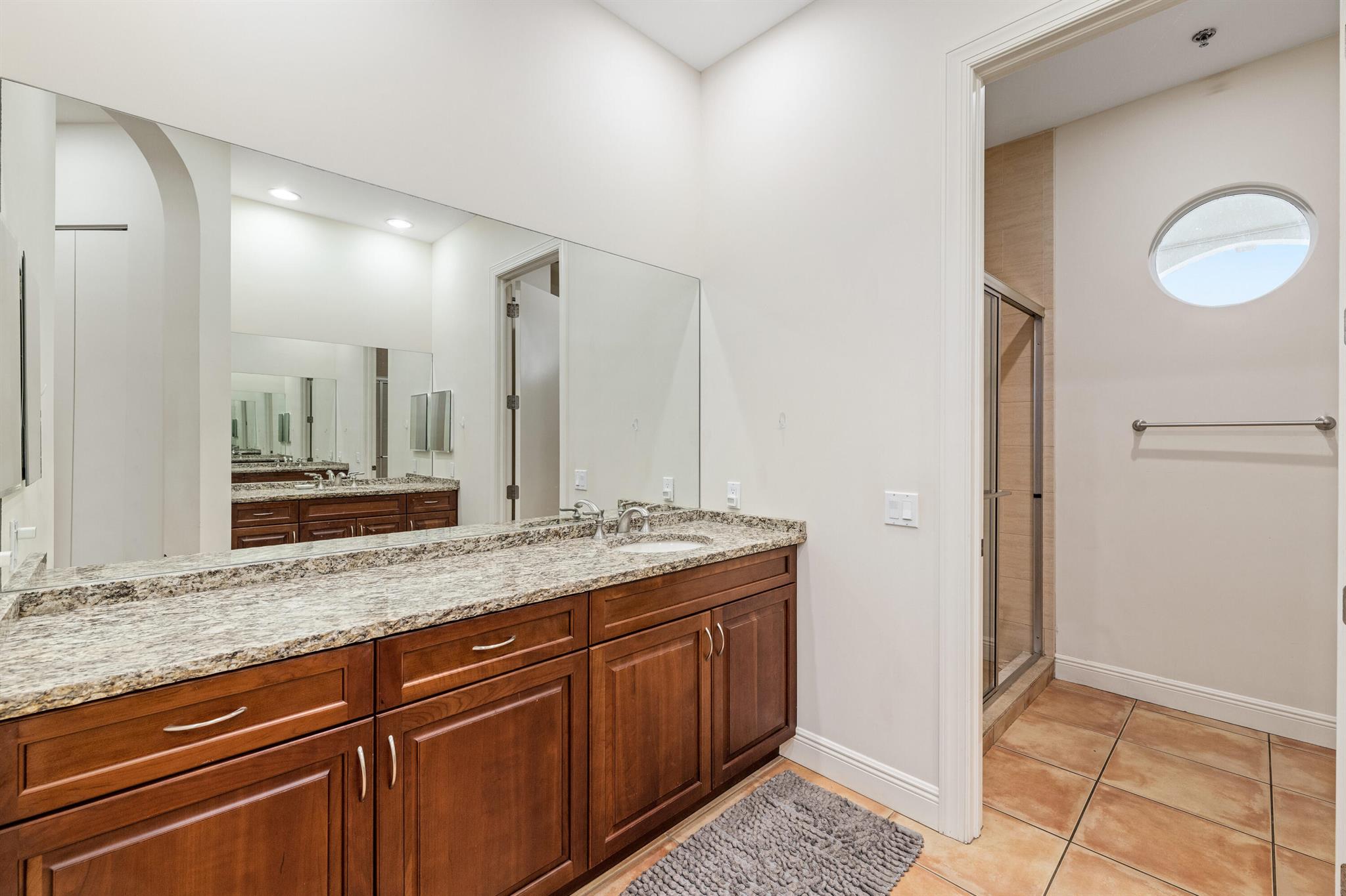 SADDLE TRAIL PARK OF WELL - Residential