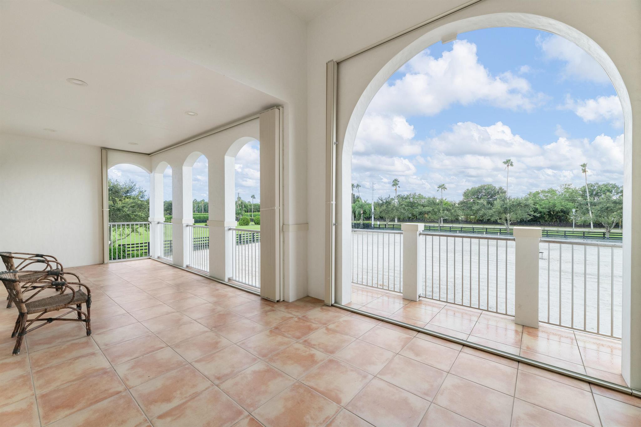 SADDLE TRAIL PARK OF WELL - Residential