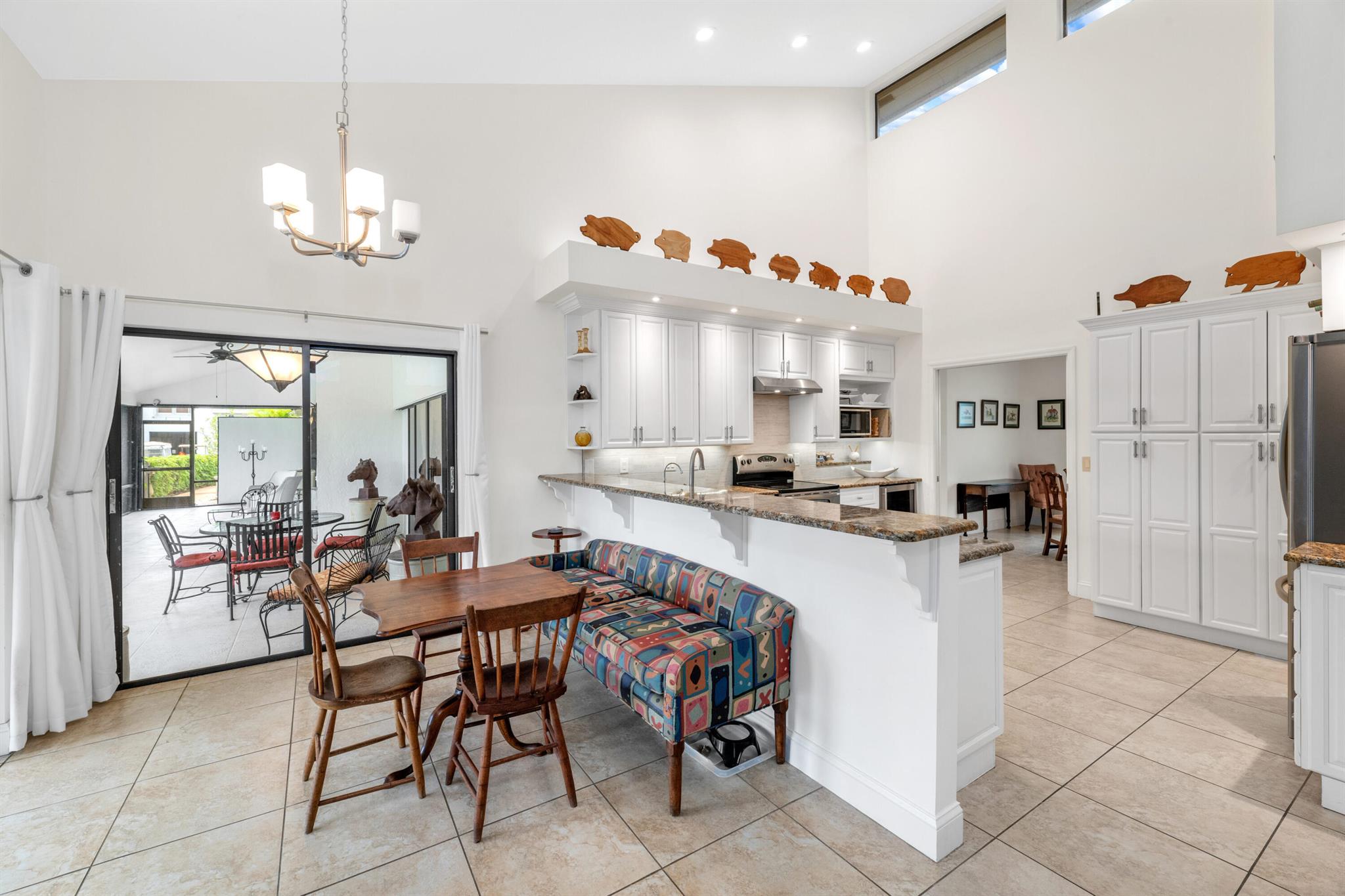 SADDLE TRAIL PARK OF WELL - Residential