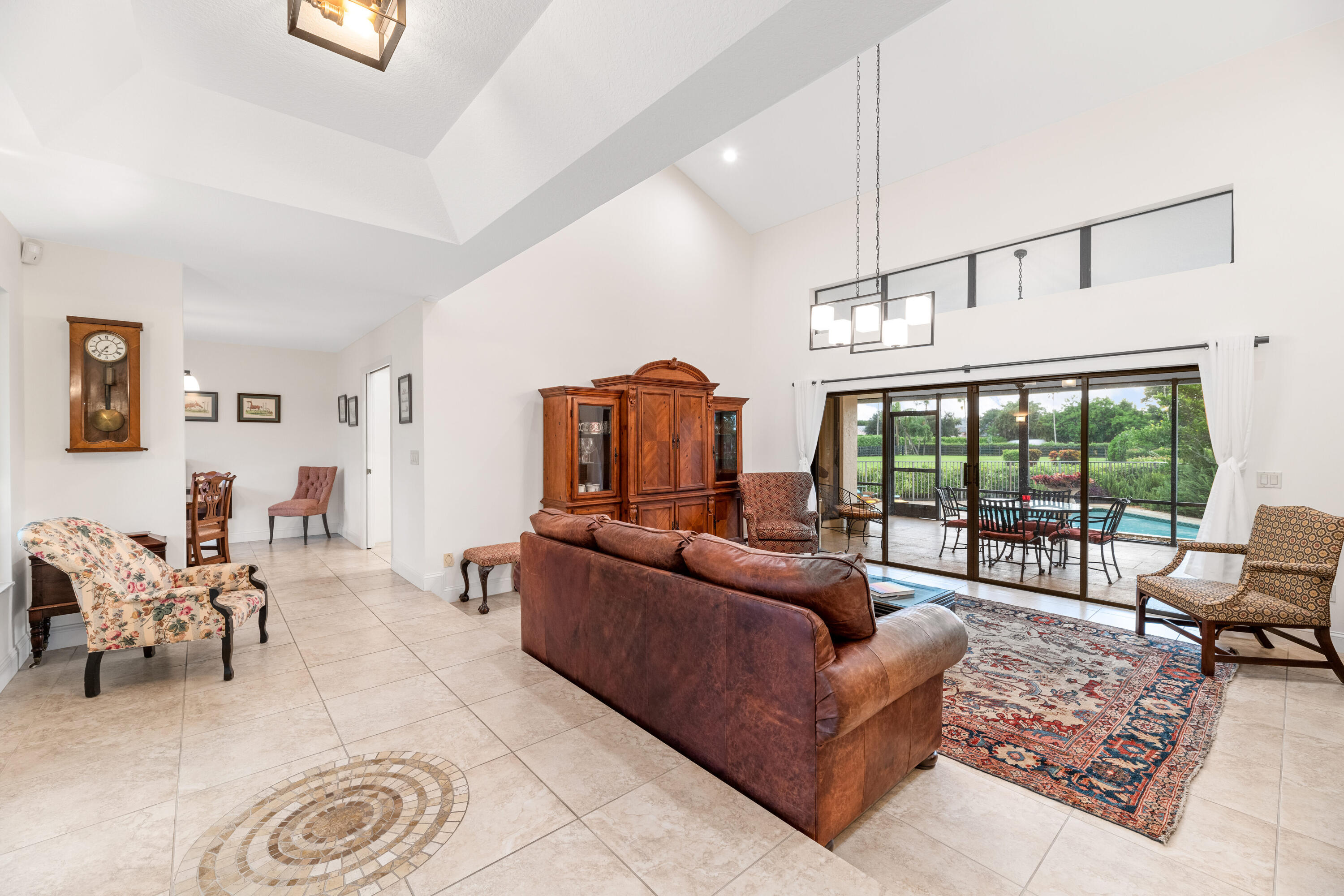 SADDLE TRAIL PARK OF WELLINGTON - Residential