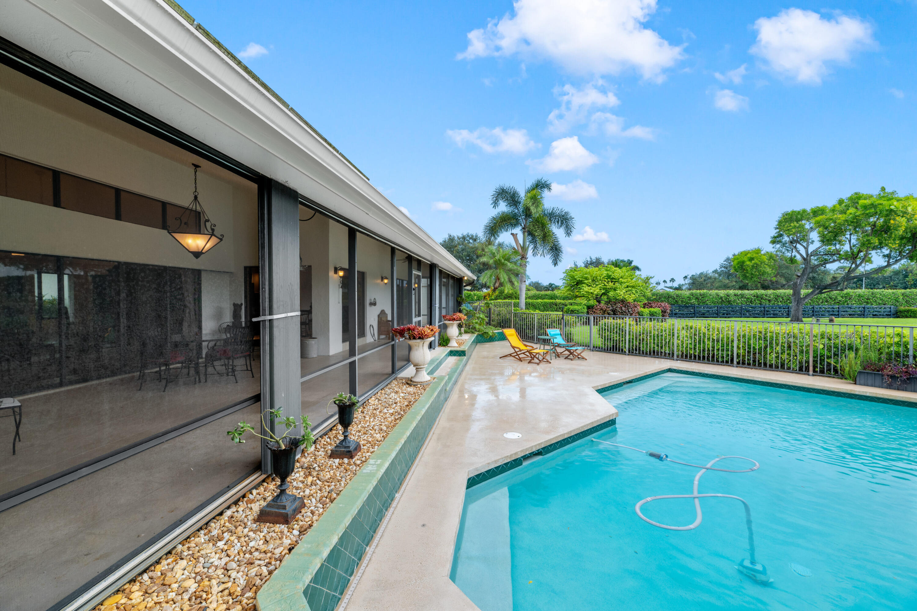 SADDLE TRAIL PARK OF WELLINGTON - Residential