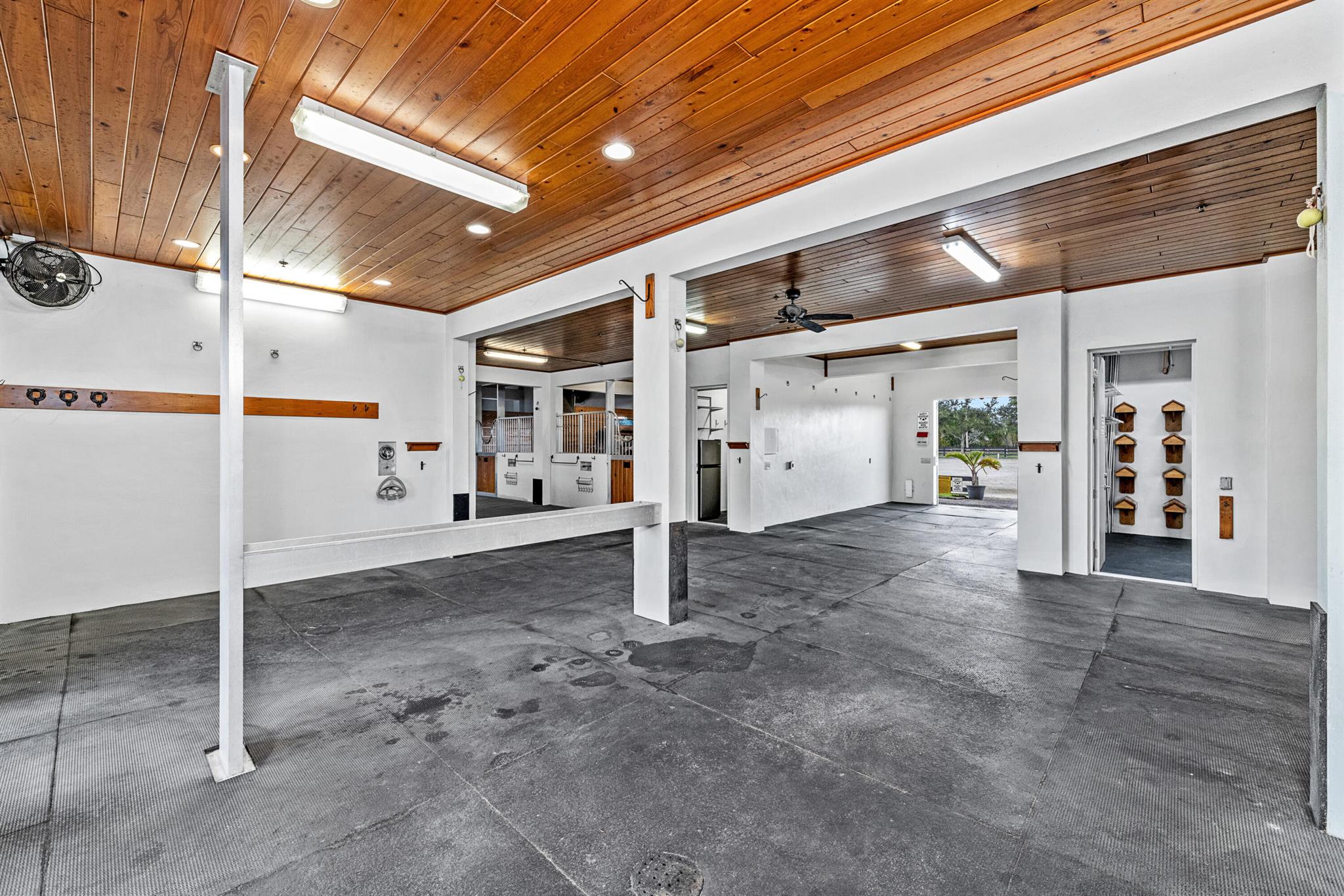 SADDLE TRAIL PARK OF WELL - Residential