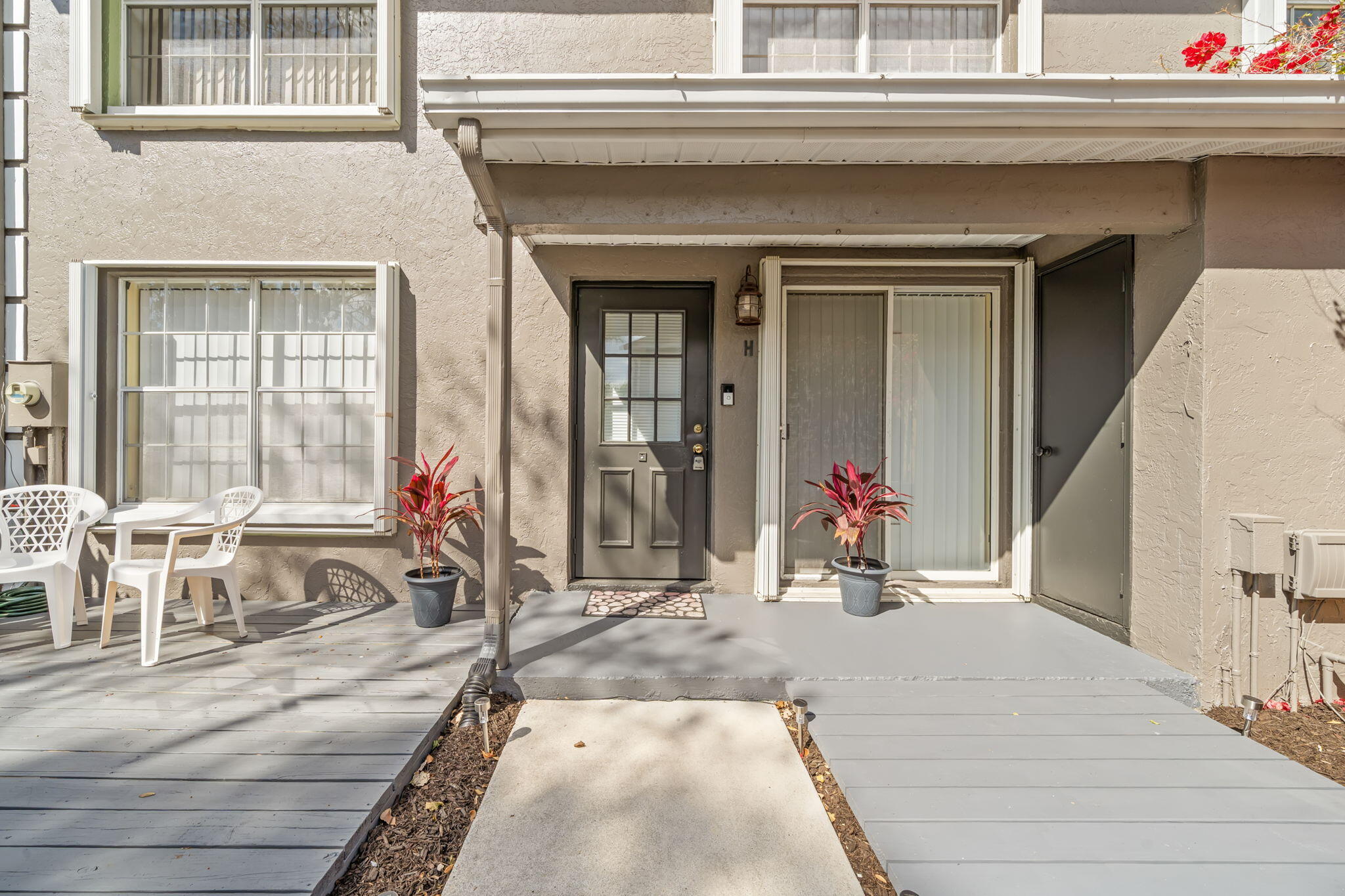 View photos, virtual tours, details... 5130 Society Place W H