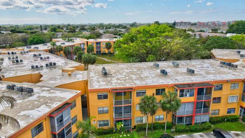 A home in Deerfield Beach