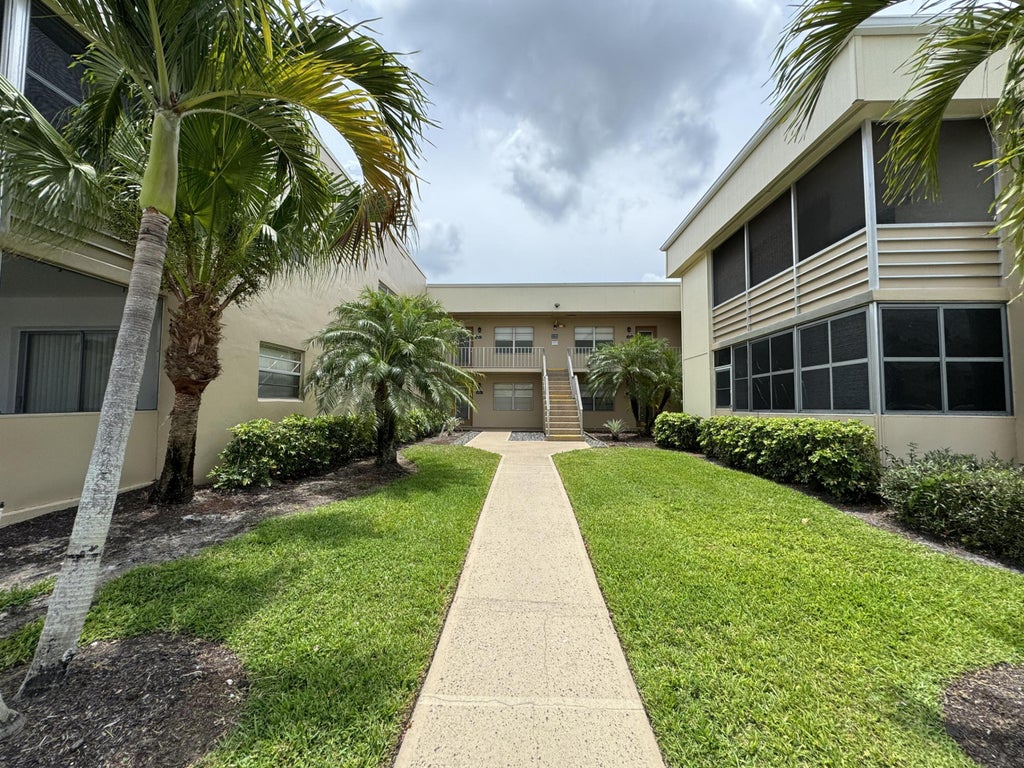 Photo of 390 Capri I, Delray Beach, FL 33484 (MLS # R10987893)