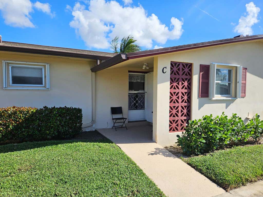 Photo of 2950 Crosley Drive E #C, West Palm Beach, FL 33415 (MLS # B26046689)