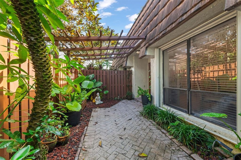 Photo of 11927 SW 13th Court #-, Davie, FL 33325 (MLS # F10543111)