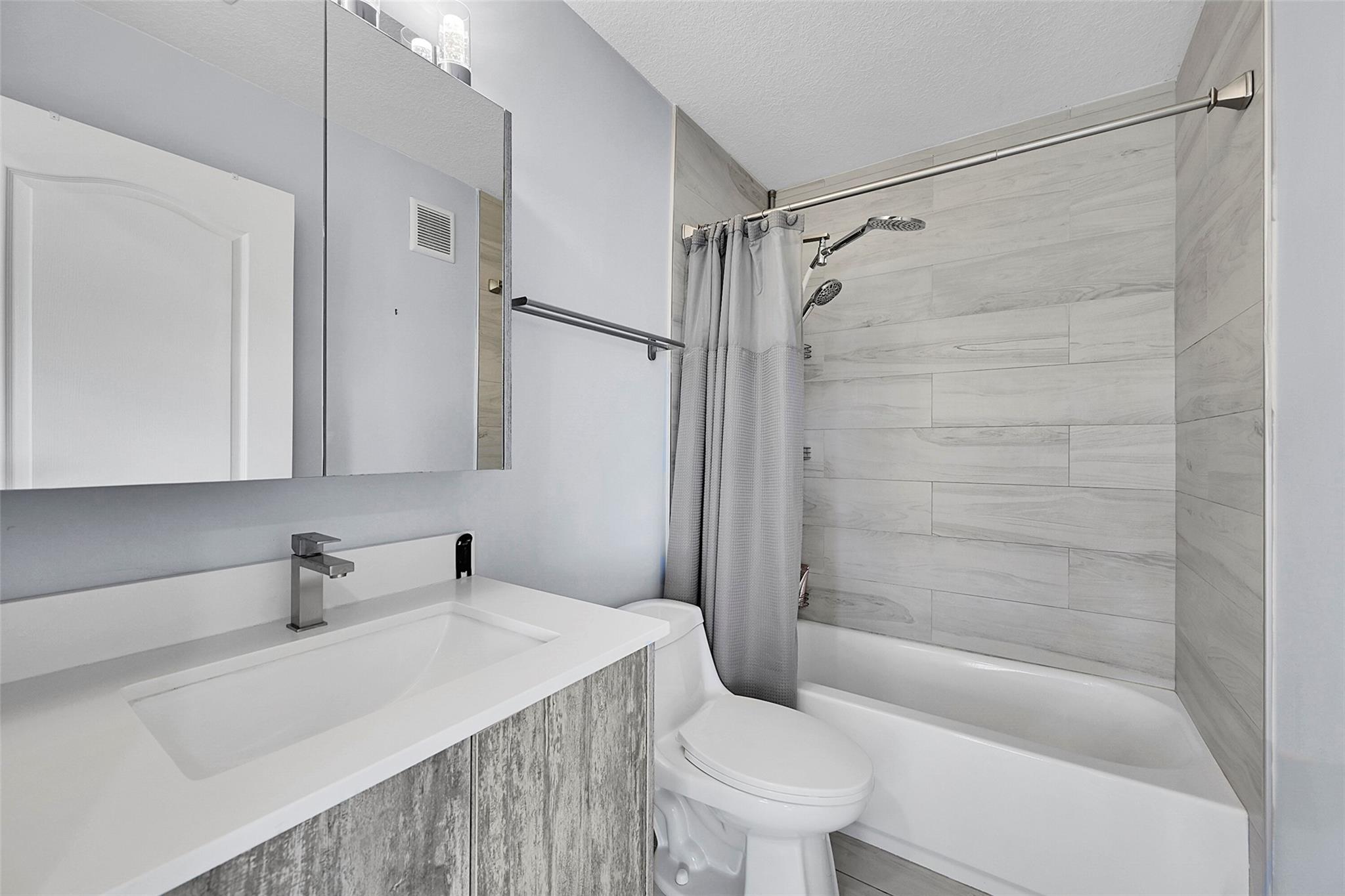 COURTYARDS AT JACARANDA - Residential Lease