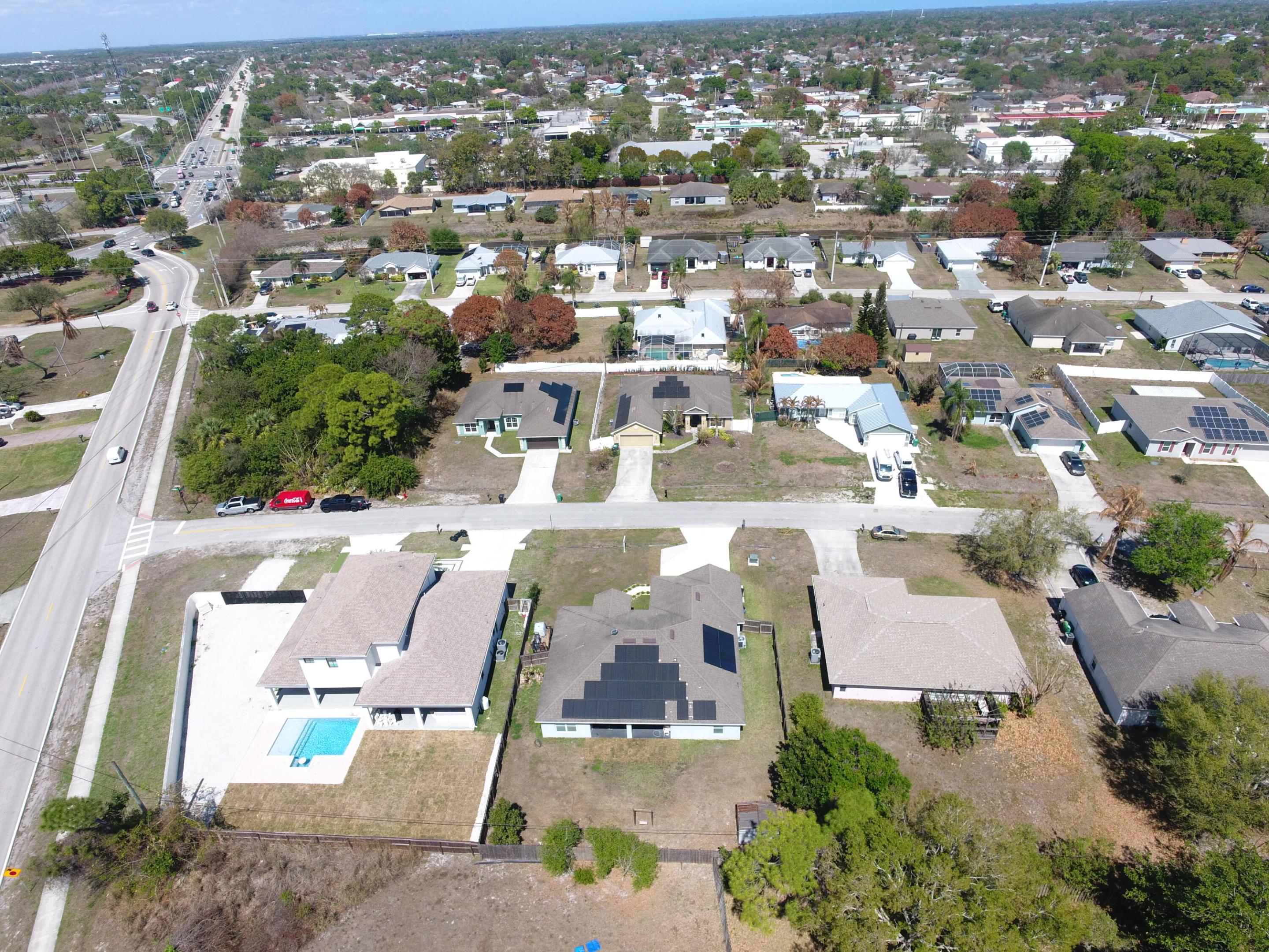 PORT ST LUCIE SECTION 18 - Residential