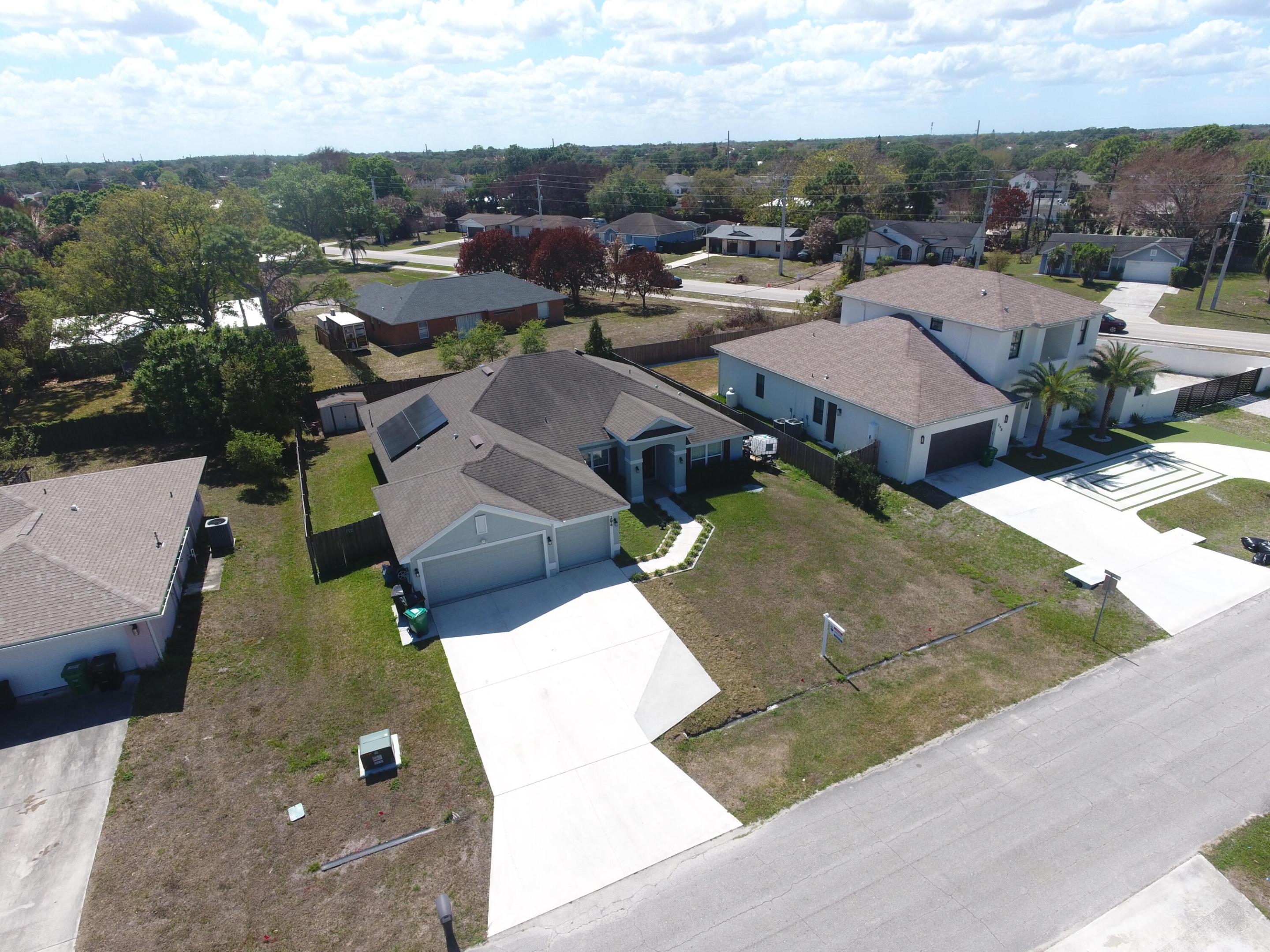 PORT ST LUCIE SECTION 18 - Residential