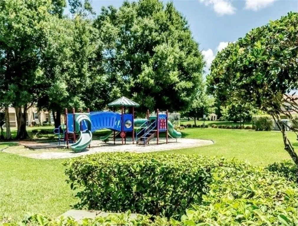 PALM ESTATES AT VERO BEACH CONDO - Residential