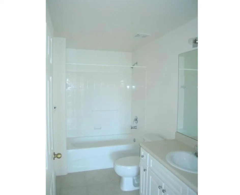 PALM ESTATES AT VERO BEACH CONDO - Residential