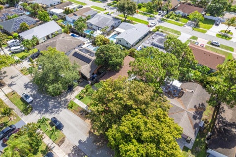 Tiny photo for 358 SW 32nd Terrace, Deerfield Beach, FL 33442 (MLS # B26036692)