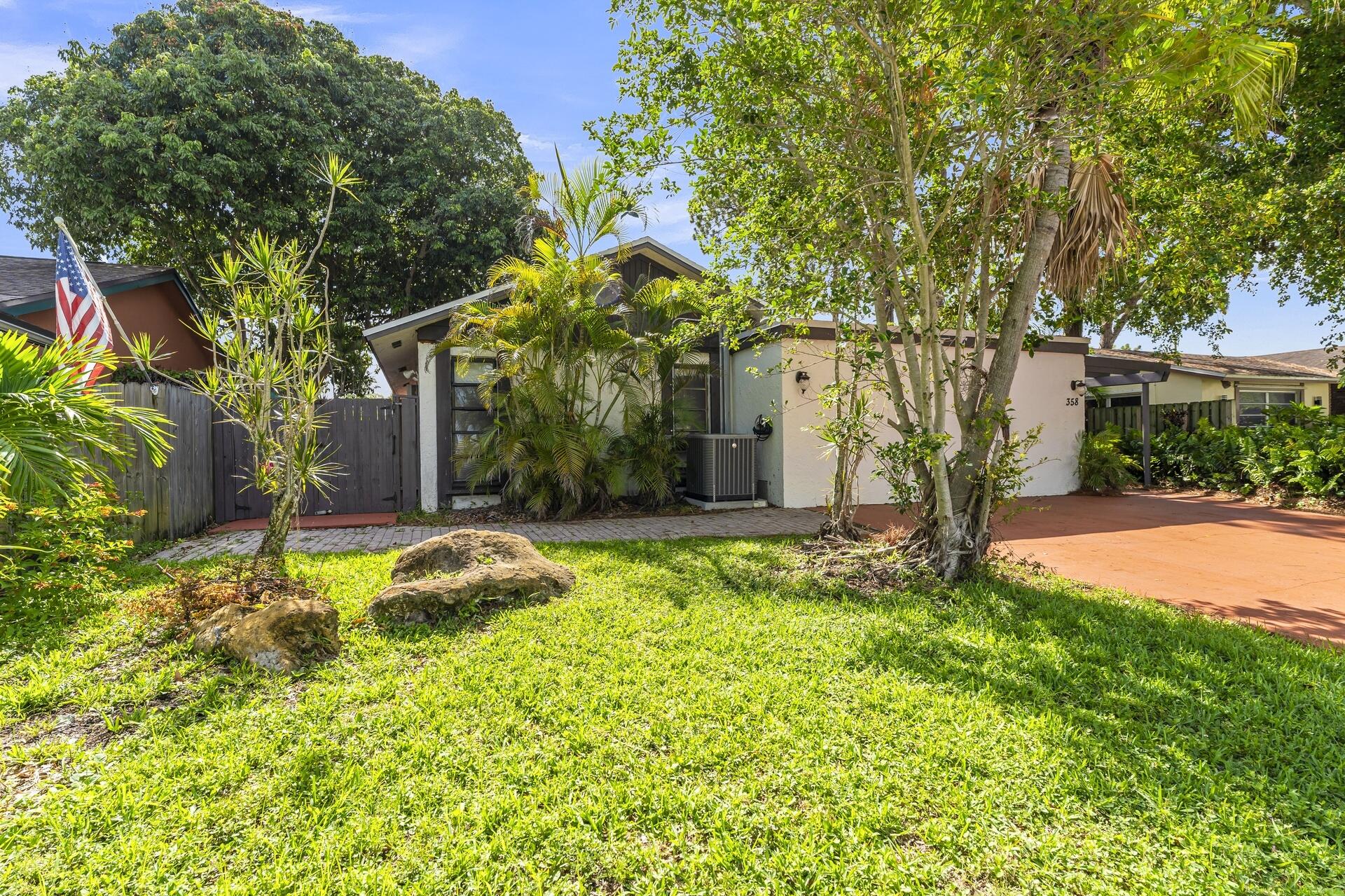 358 SW 32nd Terrace