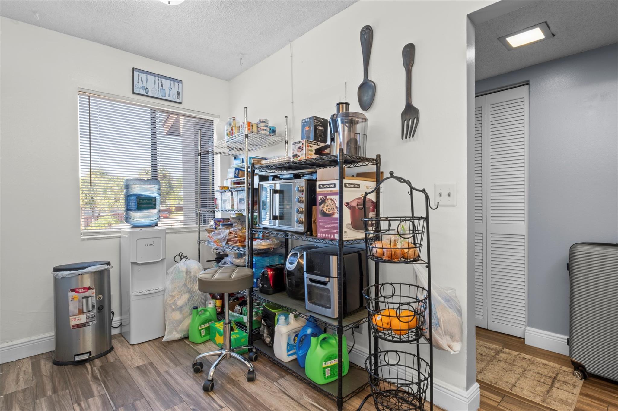 Royale Gardens - Residential