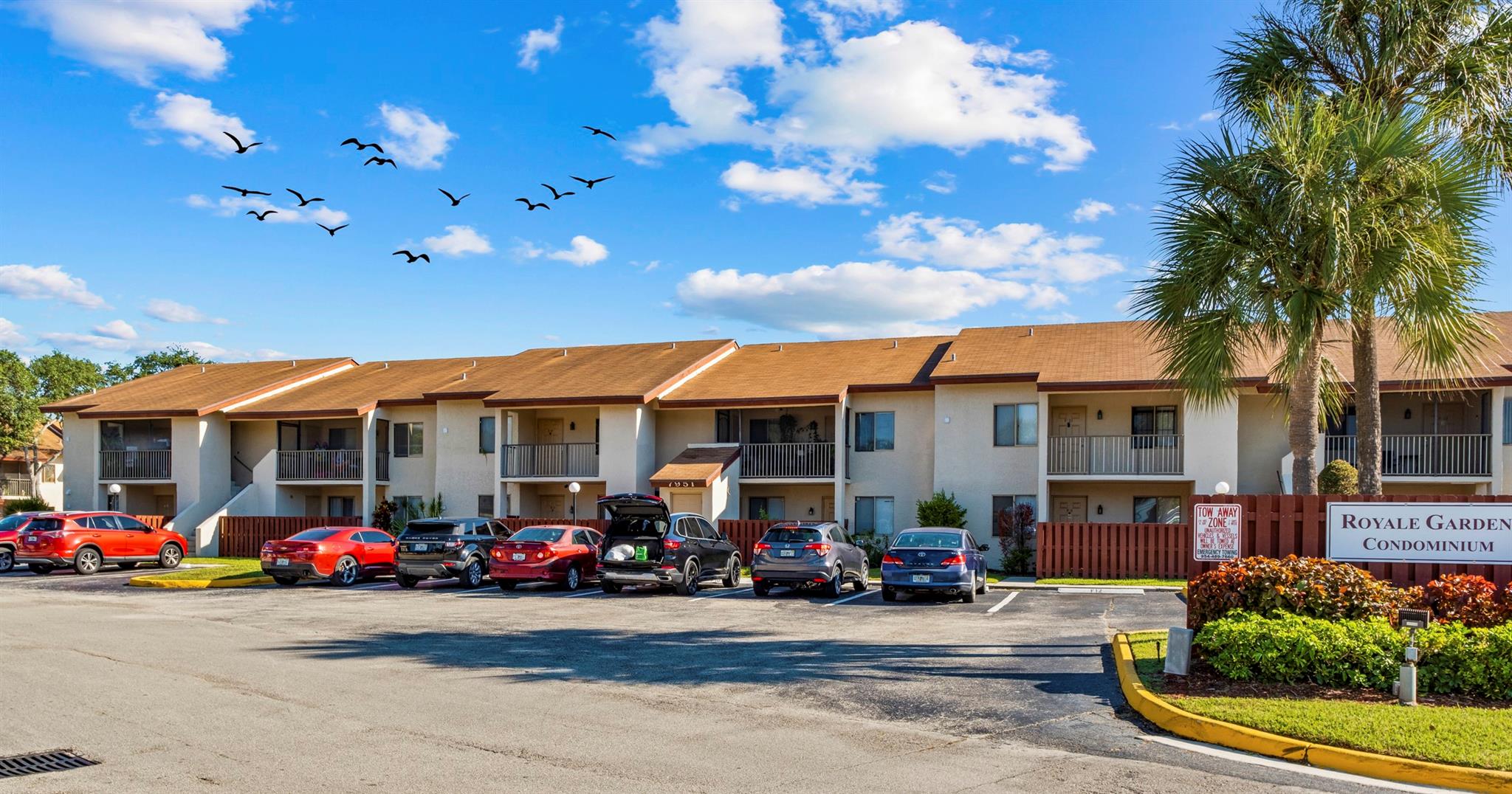 Royale Gardens - Residential