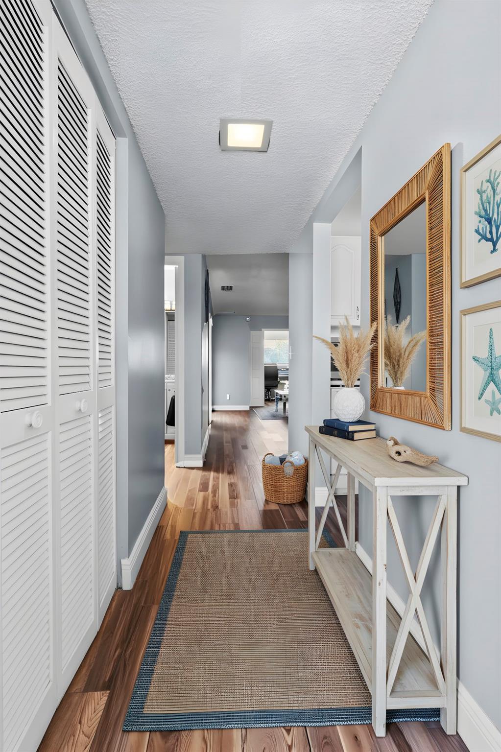 Royale Gardens - Residential