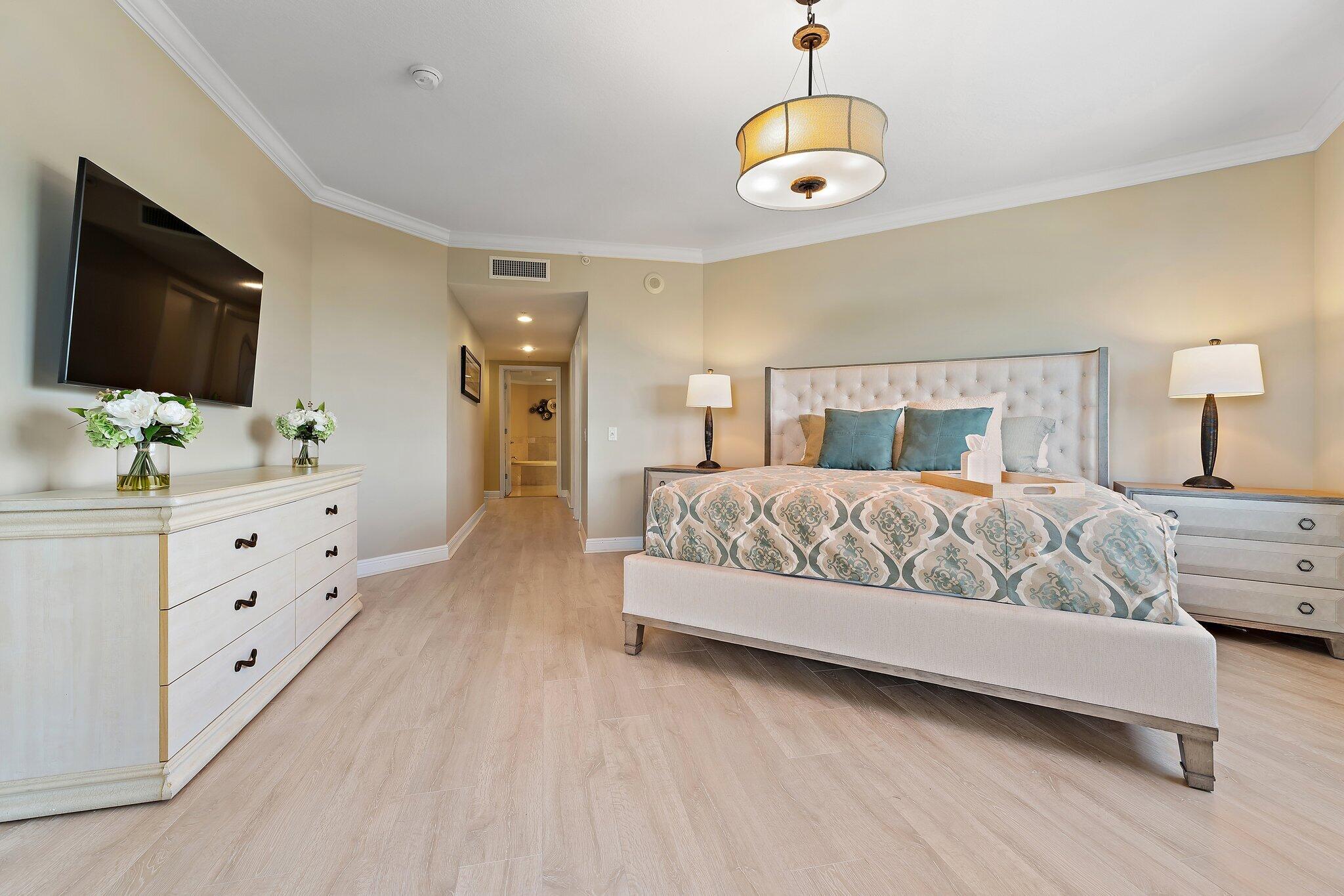 LANDMARK AT THE GARDENS CONDO - Residential