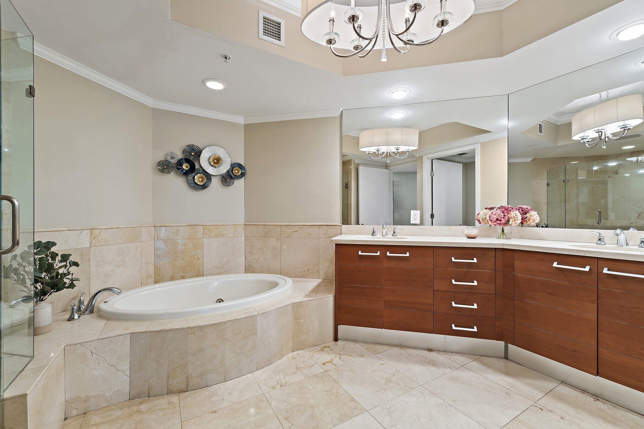 LANDMARK AT THE GARDENS CONDO - Residential