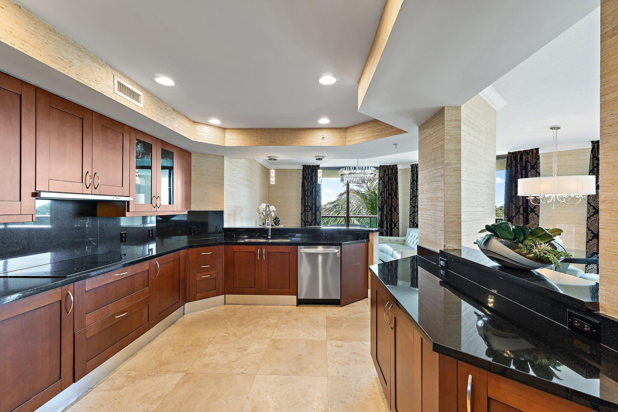 LANDMARK AT THE GARDENS CONDO - Residential