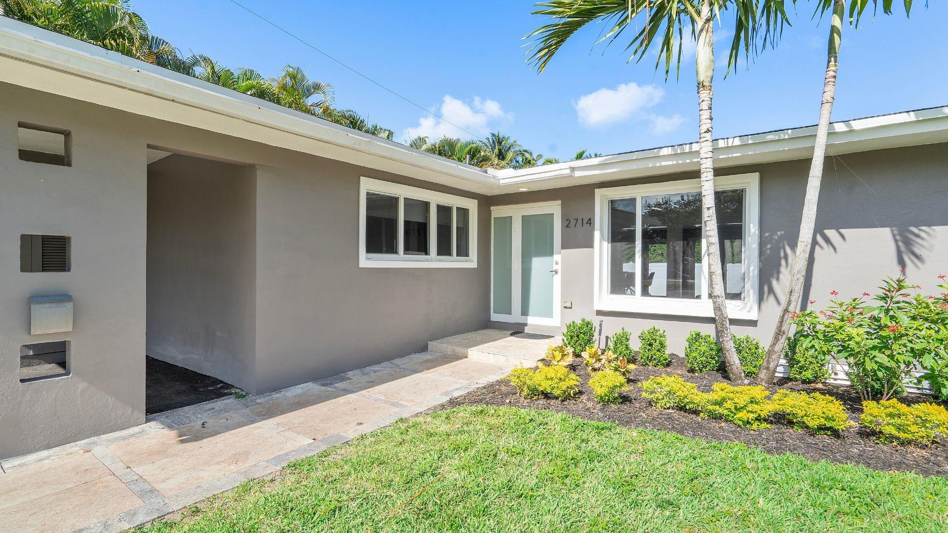 2714 Coral Shores Dr