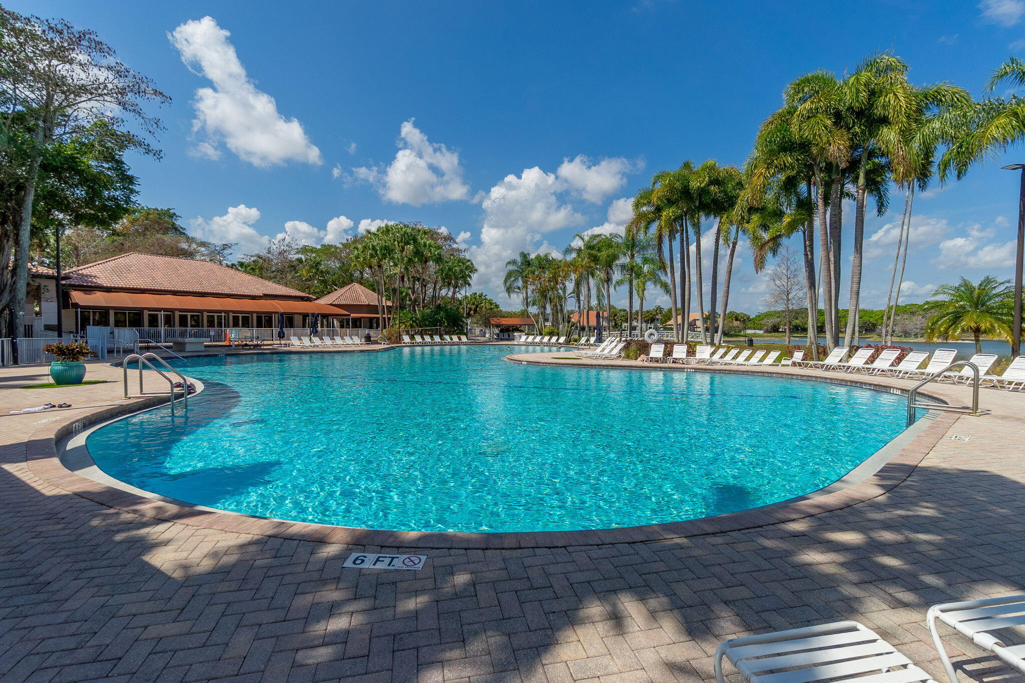 10421 Buena Ventura Drive