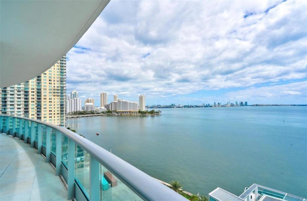 LOCATION-LOCATION-LOCATION! This luxurious 2-bedroom, 2.5-bathroom condo offers breathtaking views of Biscayne Bay & the Miami skyline from every room. Open floor plan features floor-to-ceiling windows, allowing natural light to flood the living spaces. Modern kitchen is equipped with top-of-the-line appliances, sleek cabinetry, and a large island perfect for entertaining. The primary suite includes a spa-like bathroom with dual vanities, a soaking tub, and a separate glass-enclosed shower. This exclusive building offers resort-style amenities, including a state-of-the-art fitness center, infinity-edge pool, spa, valet parking, and 24-hour concierge services. Located in the heart of Brickell, you're just steps away from world-class dining, shopping, and entertainment.