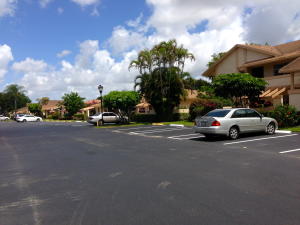 PALM GREENS - Residential Lease