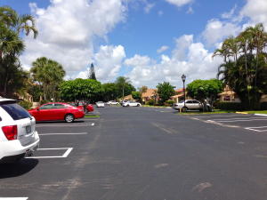 PALM GREENS - Residential Lease