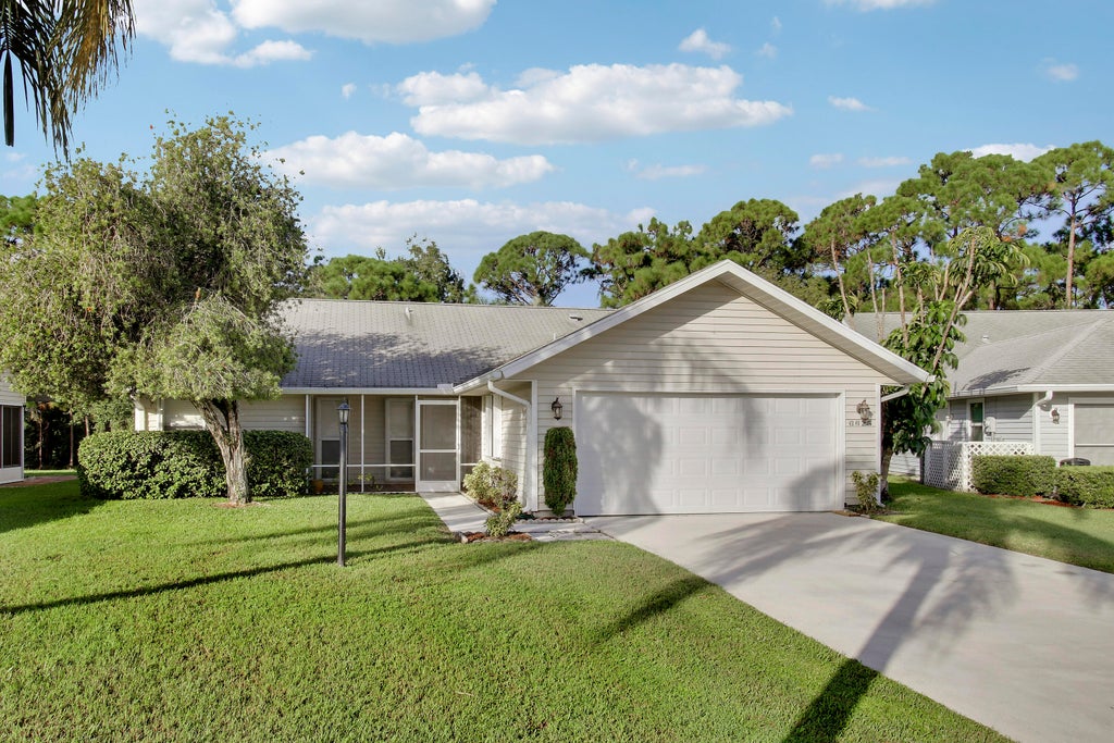 Photo of 6625 SE WIGEON Court, Stuart, FL 34997 (MLS # B26078279)