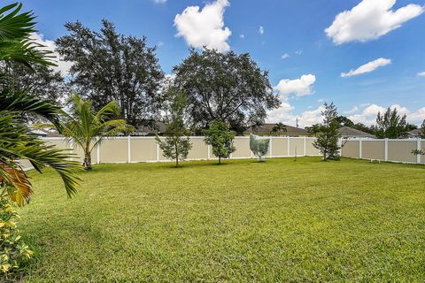 A home in Port St Lucie