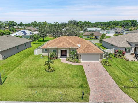 A home in Port St Lucie