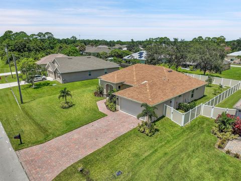 A home in Port St Lucie