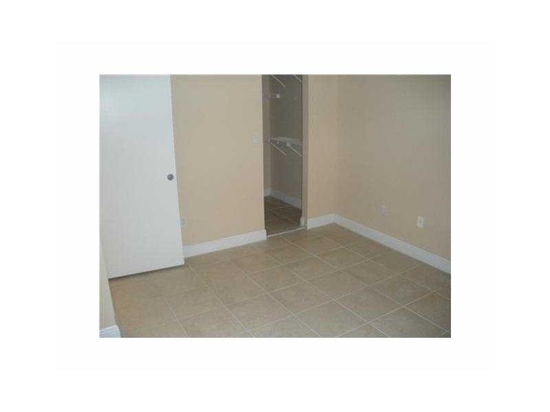 Royal Poinciana Condo - Residential Lease