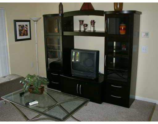 MILANO CONDO - Residential