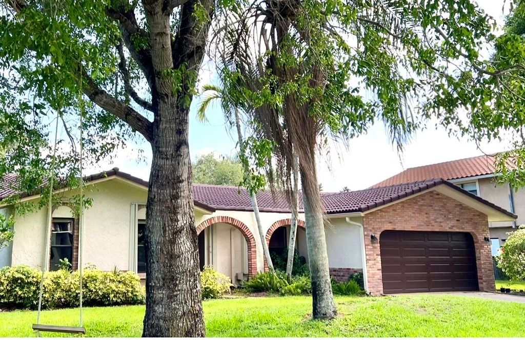 Photo of 8896 NW 21st Street, Coral Springs, FL 33071 (MLS # R11094598)