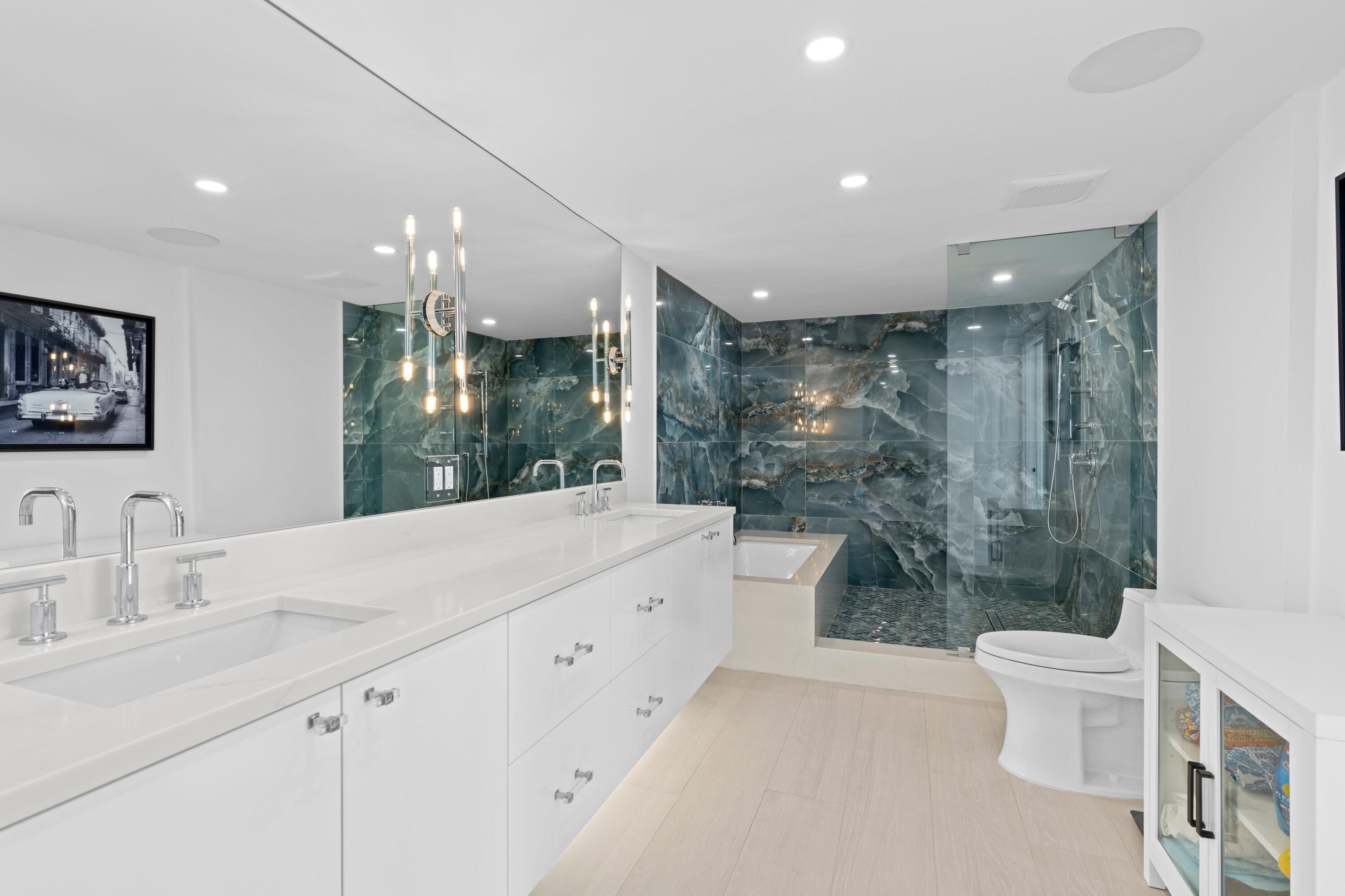 COVE COND - Residential