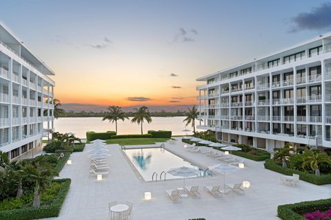 Just Listed Palm Beach Oceanfront Condos 2784 S Ocean Boulevard 201 E Palm Beach FL 33480