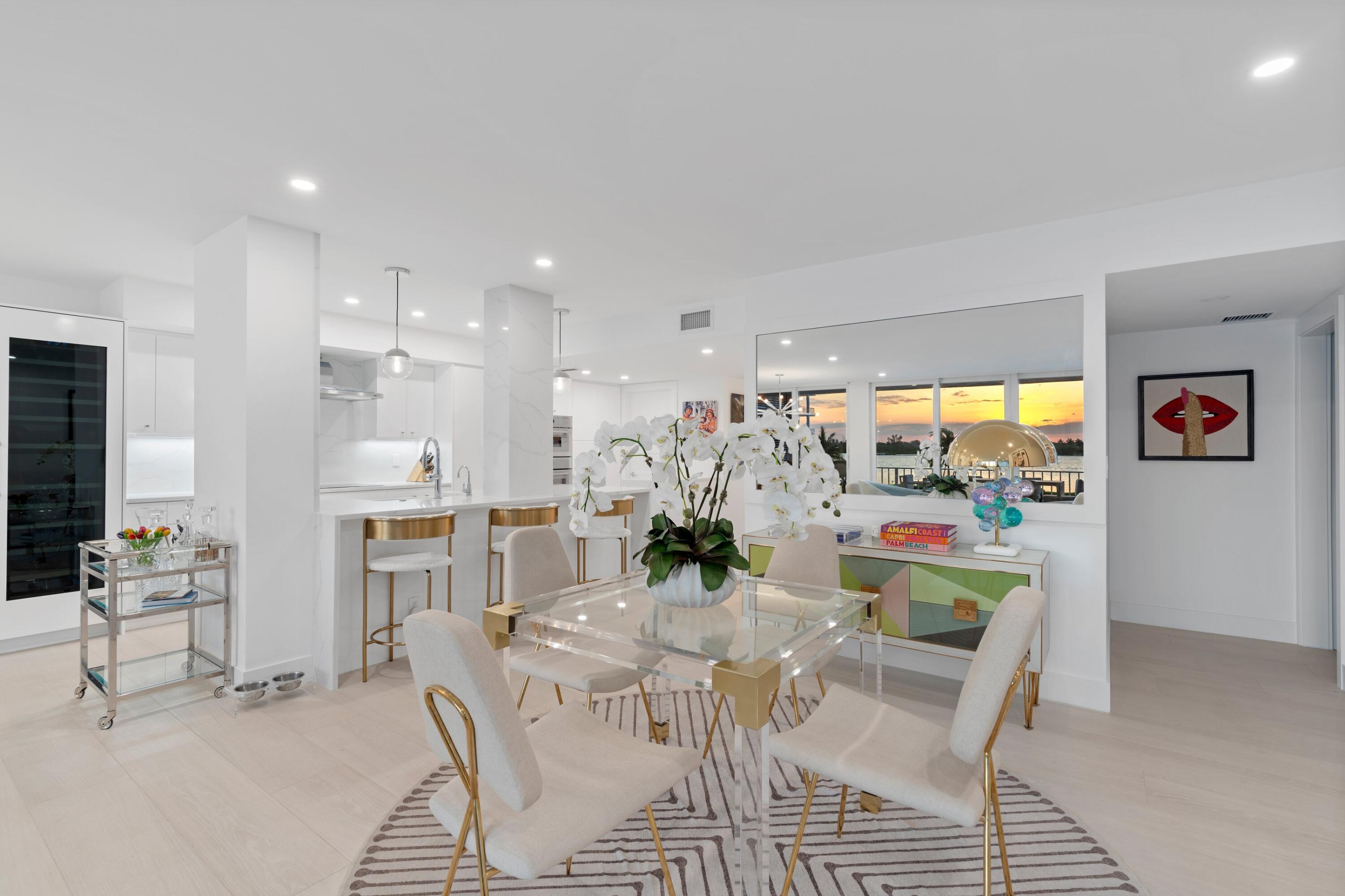 COVE COND - Residential