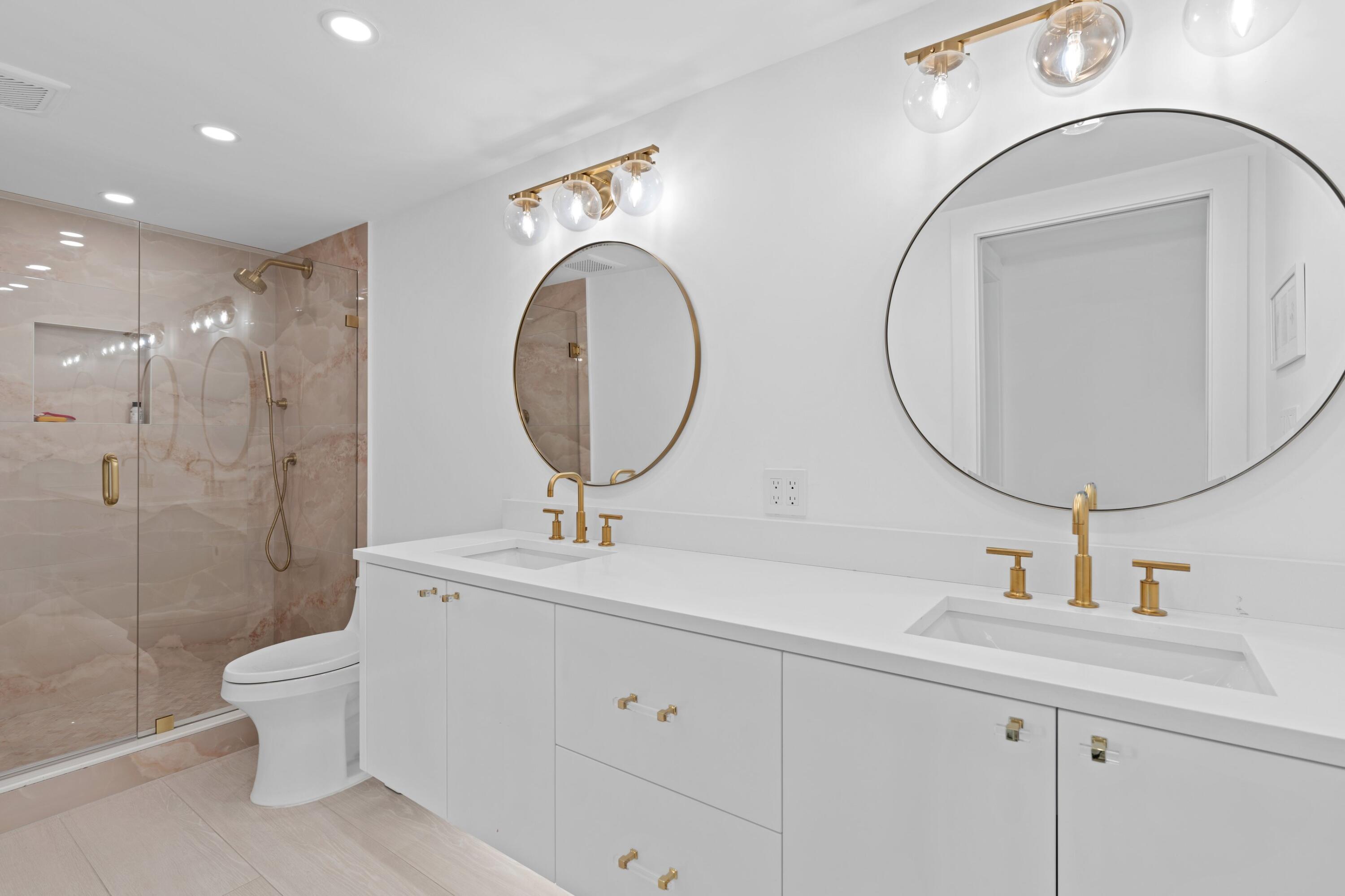 COVE COND - Residential