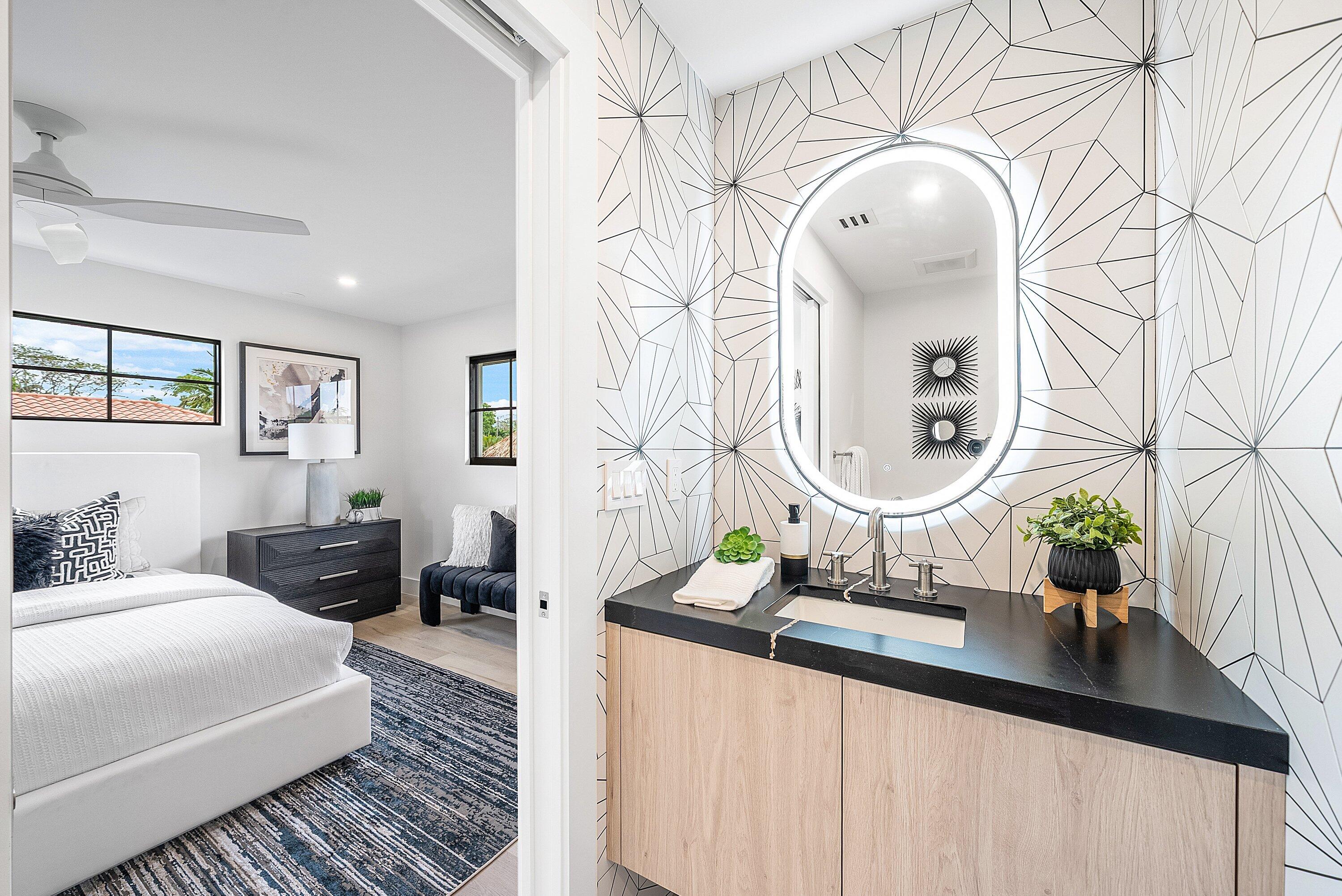 CONFERENCE RIDGE - Residential