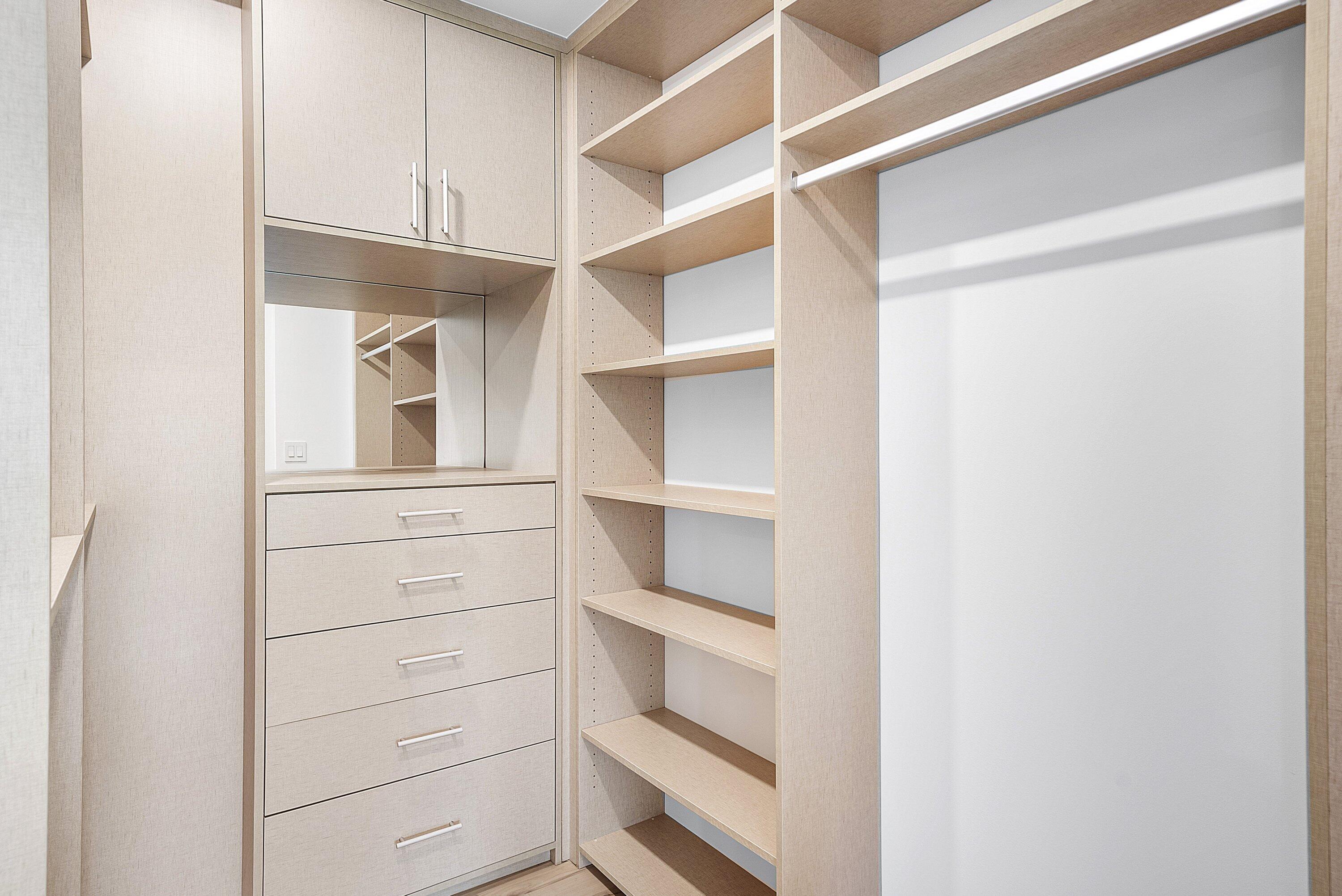 CONFERENCE RIDGE - Residential