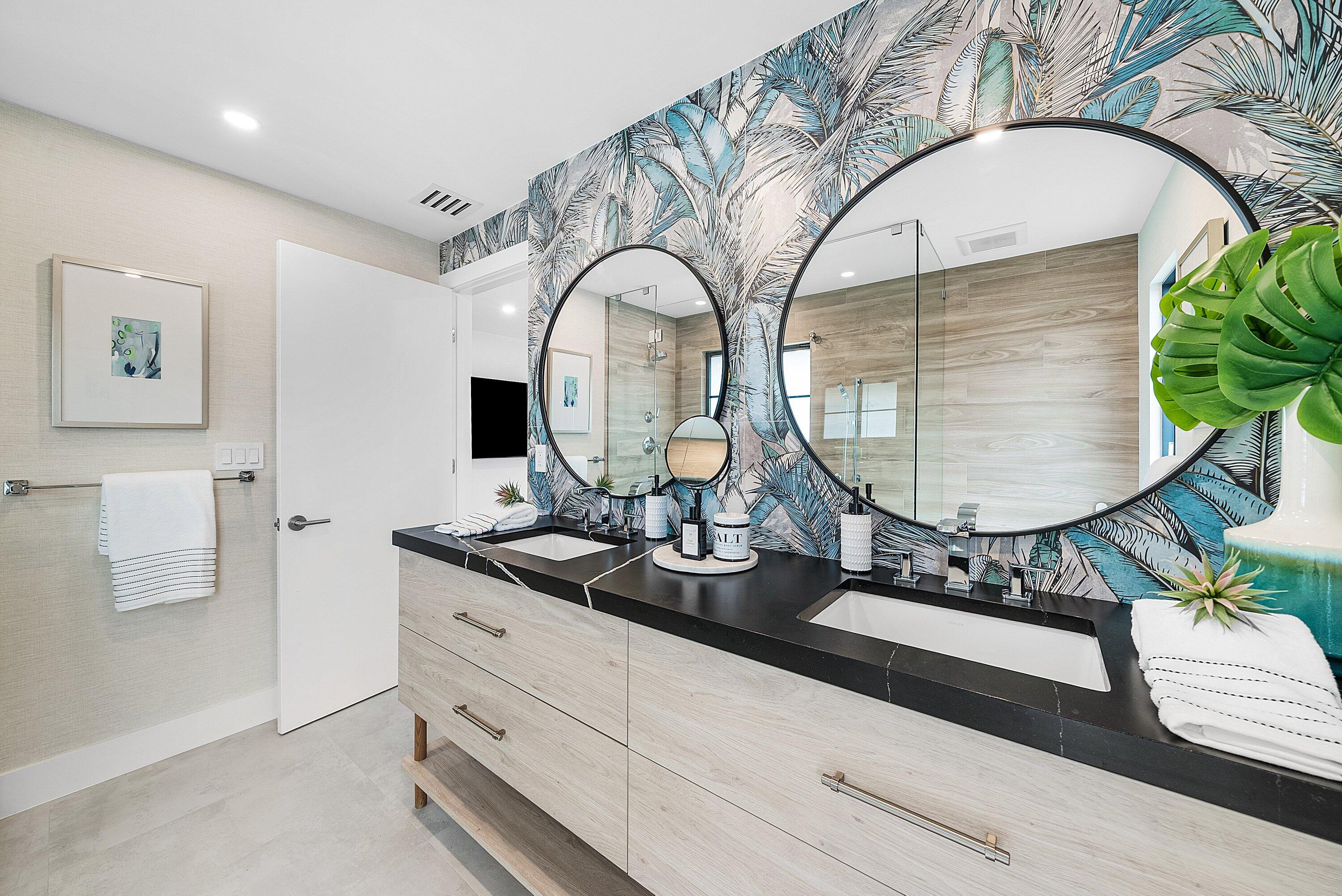 CONFERENCE RIDGE - Residential