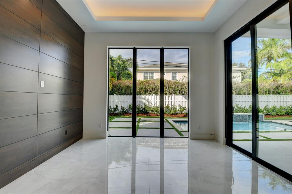 BOCA VILLAS - Residential