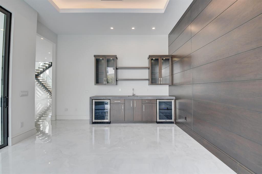 BOCA VILLAS - Residential