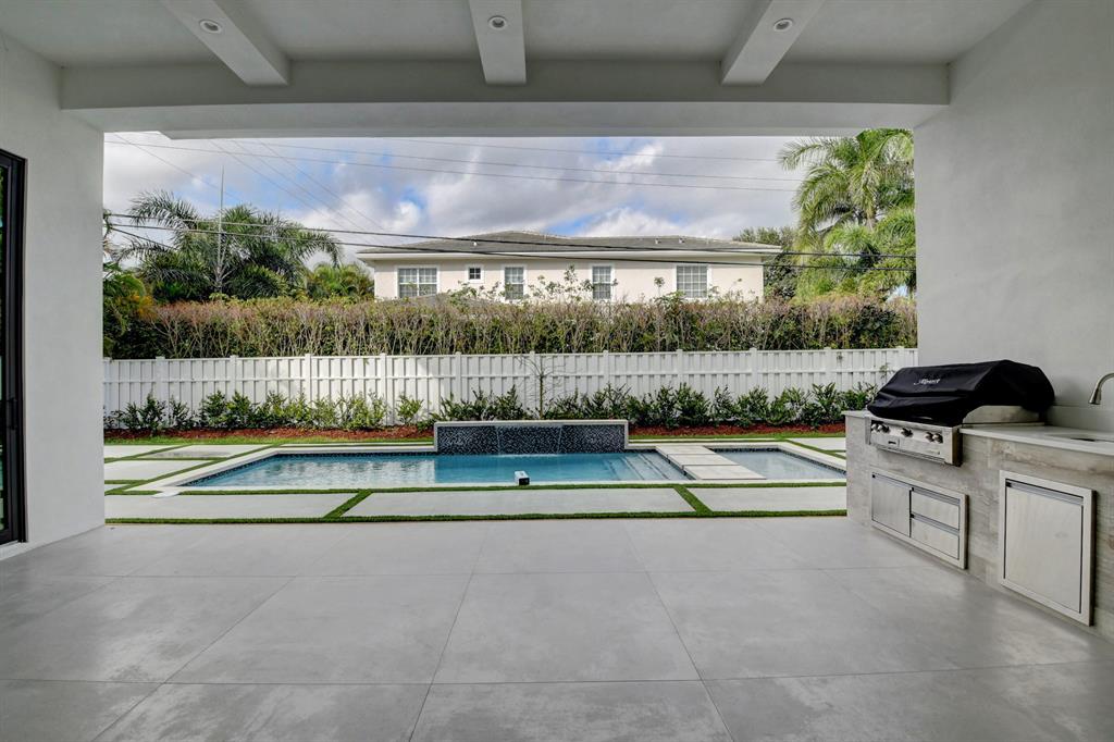 BOCA VILLAS - Residential