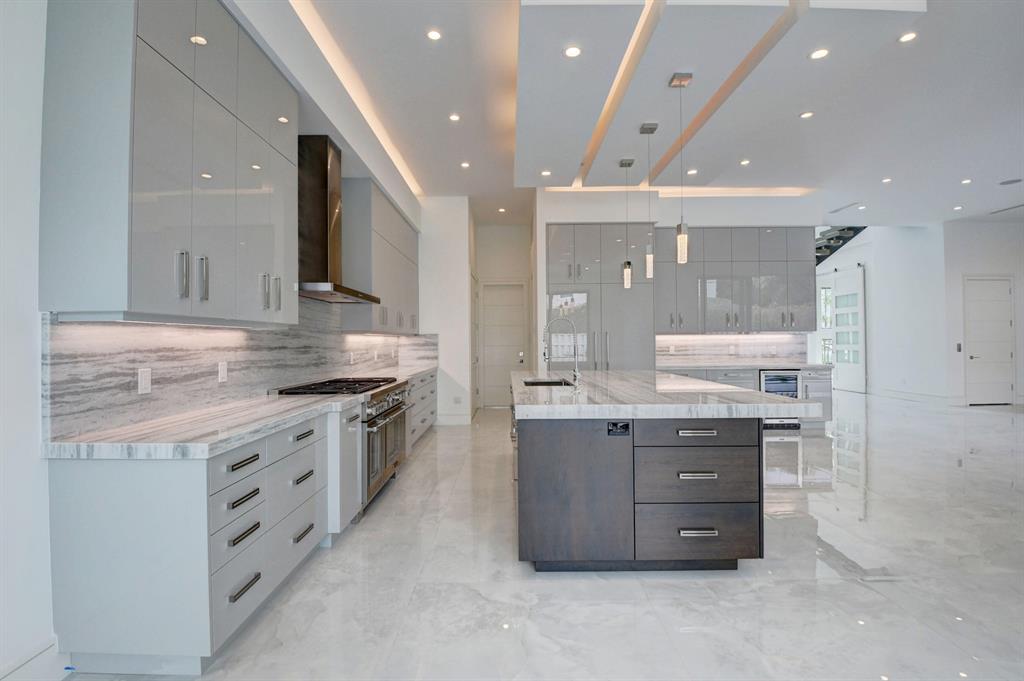 BOCA VILLAS - Residential